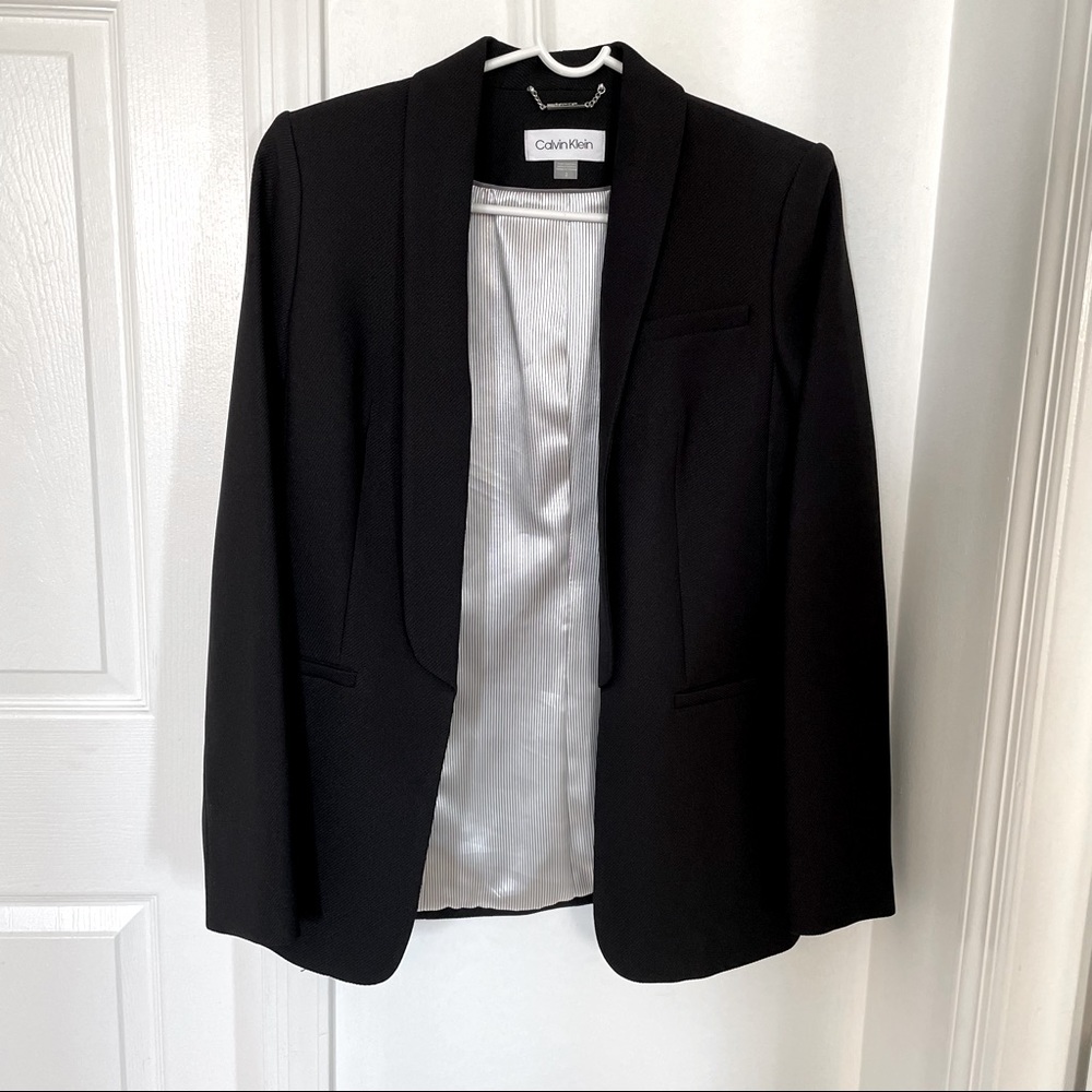 Calvin Klein Black Blazer - Full Sleeves - Size 2